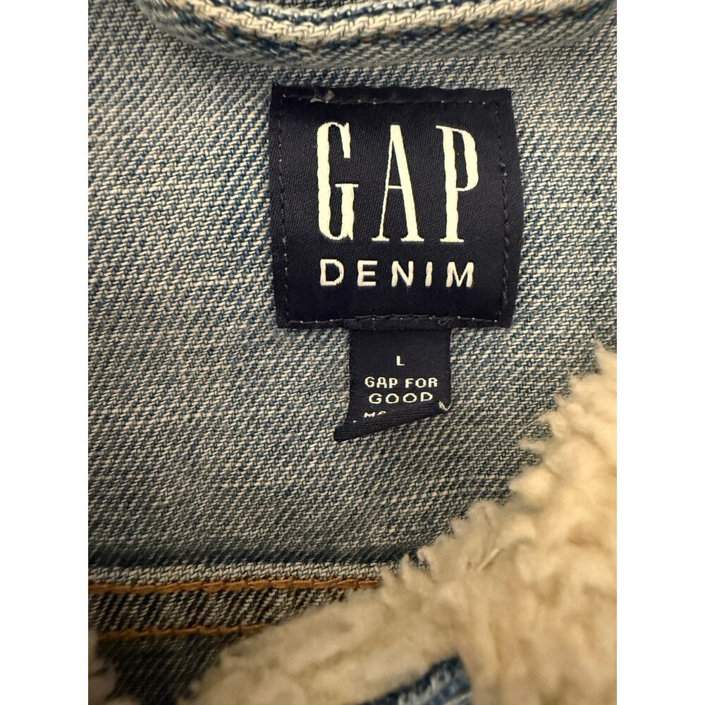 GAP One of a Kind Sherpa Denim Jacket Large Custom Butterfly Brooch Lot Monet - Picture 4 of 8